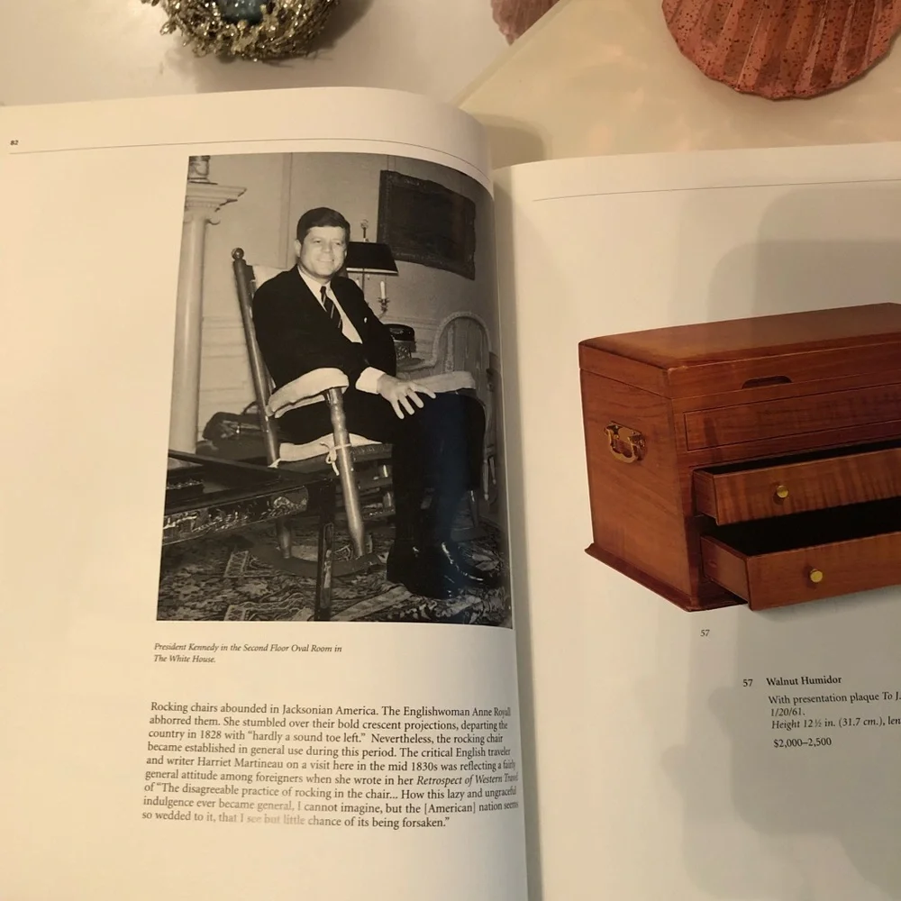 📖1996 Authentic Sotheby’s “The Estate of Jacqueline Kennedy Onassis” April 1996